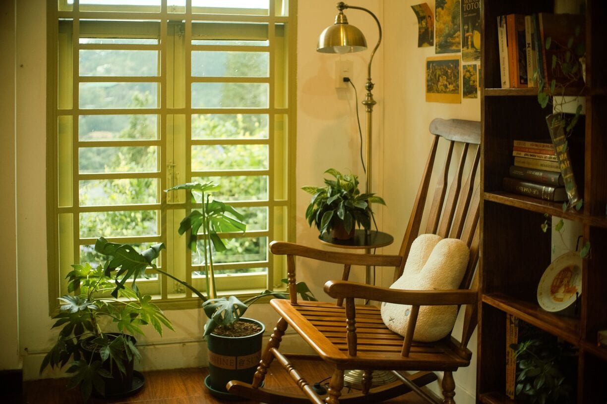 Reading corner with natural light. | 28 Alchemy